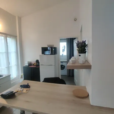 Maison 3 Chambres. Cour Privative 2 Places De Parking Privatives Corquilleroy Buitenkant foto
