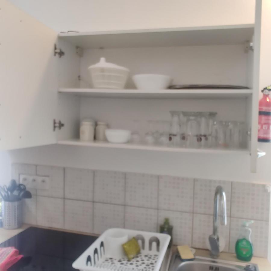 Maison 3 Chambres. Cour Privative 2 Places De Parking Privatives Corquilleroy